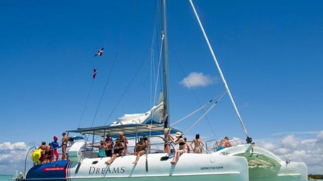 From BayahĂbe: Saona Island Catamaran Cruise with Buffet â Guided tour and outdoor activity