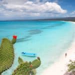 Bahía de las Águilas: Beach Day Trip by Boat – Day Pass – Snorkeling & Lunch — Guided tour and outdoor activity